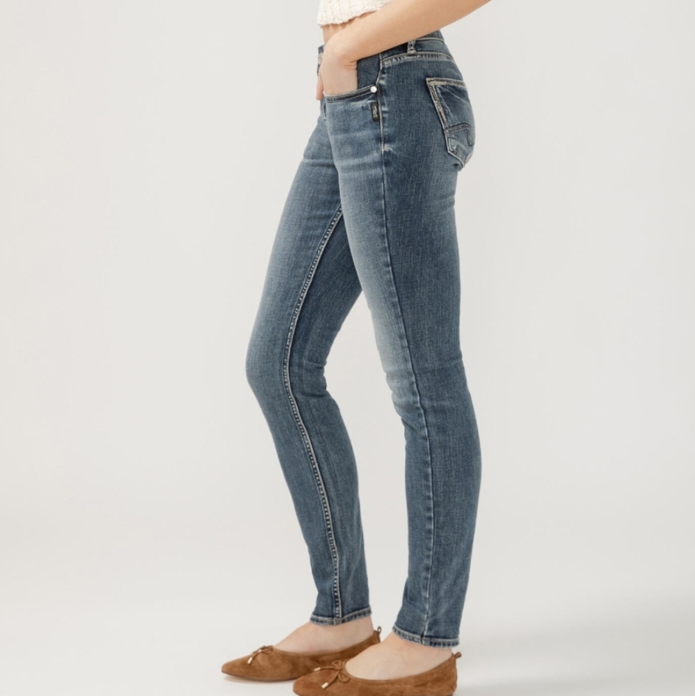 Silver Curvy Fit Mid Rise Skinny Leg - Picture 3 of 6